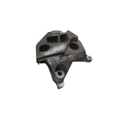 Staffa supporto motore RENAULT Clio Serie dal 01 al 05