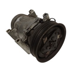 Compressore A/C RENAULT Clio Serie dal 01 al 05 - 7700273800 - 2744986