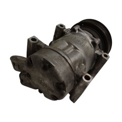 Compressore A/C RENAULT Clio Serie dal 01 al 05 - 7700273800 - 2744986