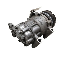Compressore A/C RENAULT Clio Serie dal 01 al 05 - 7711134670 - 3375289