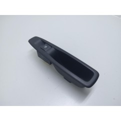 Pulsantiera Posteriore Sinistra RENAULT Captur Serie - 811457 - 811457