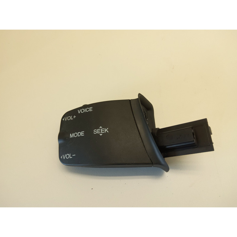 Leva comandi autoradio FORD Focus Berlina 4° Serie