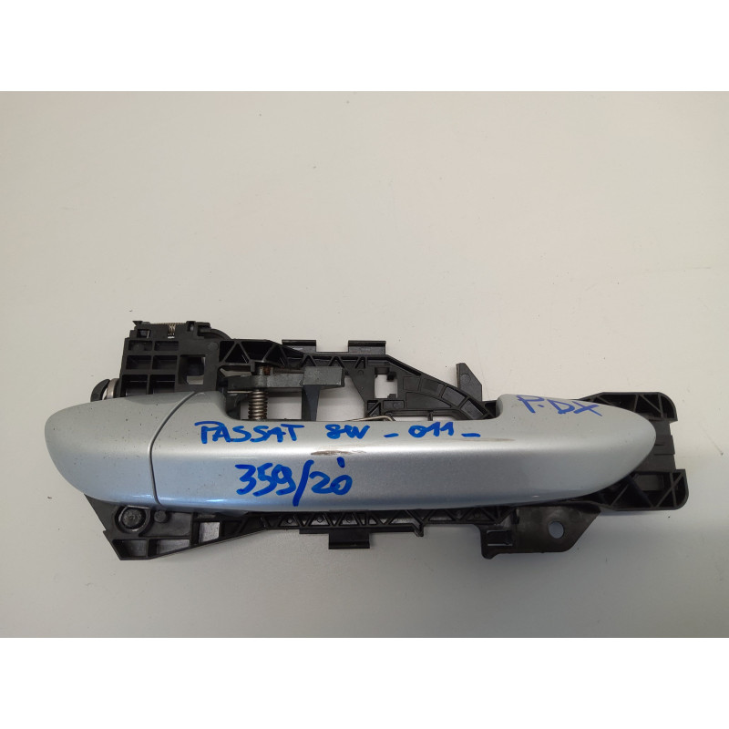 Maniglia esterna Posteriore Destra VOLKSWAGEN Passat Variant 5° Serie