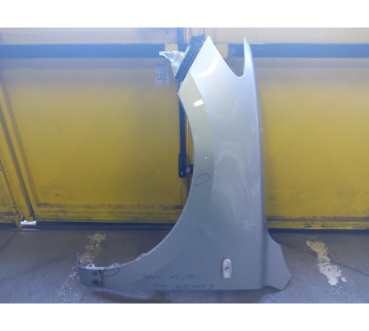 Parafango Anteriore Sinistro HYUNDAI Santa Fe 3° Serie - 486511 - 486511