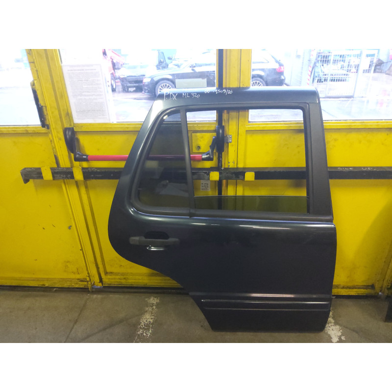 Portiera Posteriore Destra MERCEDES ML W163 1° Serie