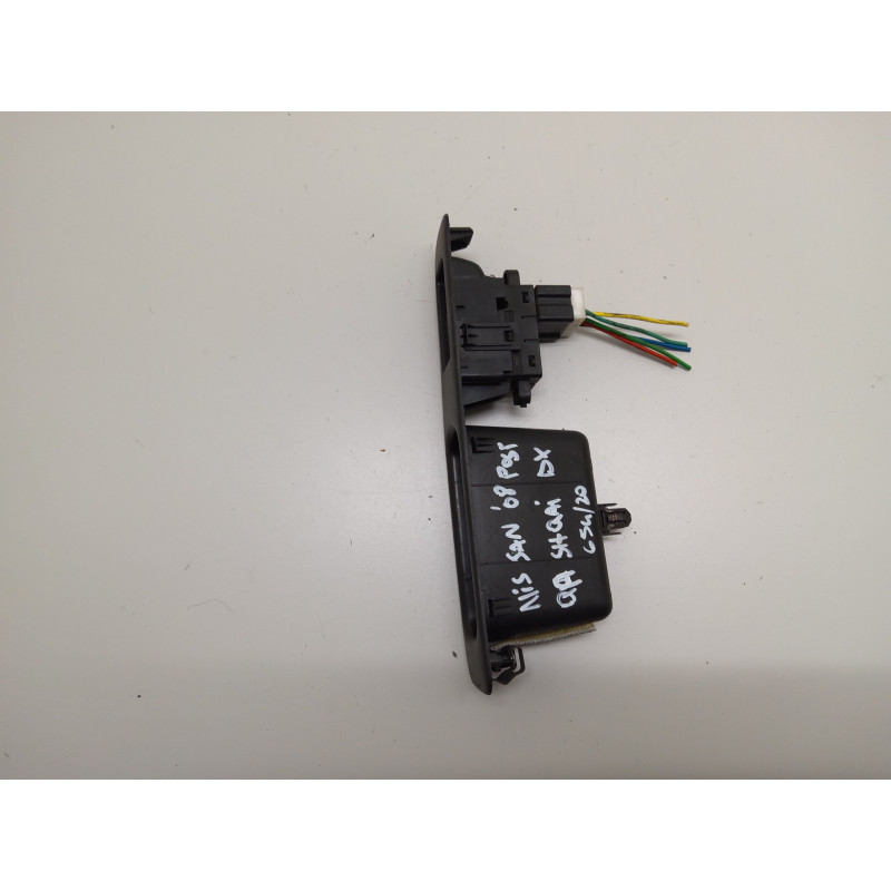 Pulsantiera Posteriore Destra NISSAN Qashqai 1° Serie