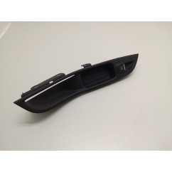 Pulsantiera Anteriore Destra FORD Focus Berlina 6° Serie