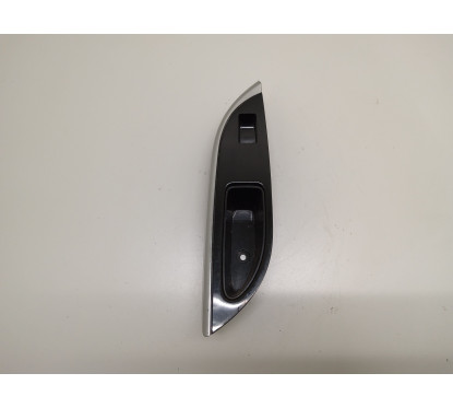 Pulsantiera Posteriore Destra MITSUBISHI L 200 5° Serie - 561862 - 561862