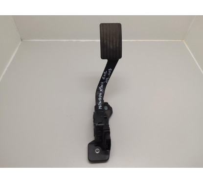 Pedale acceleratore MITSUBISHI Space Star Serie A00 dal 13