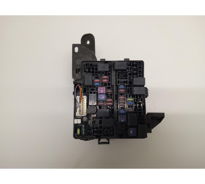 Scatola porta fusibili interna MITSUBISHI Space Star Serie A00 dal 13