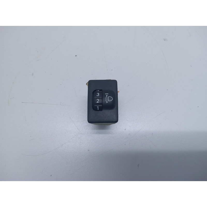Regolatore Fari TOYOTA Auris Serie E150 dal 07 al 12