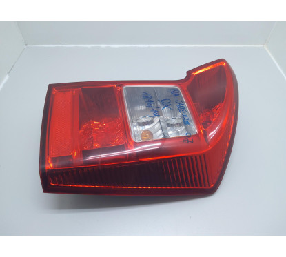 Stop fanale posteriore Destro KIA Carens 2° Serie - 755711 - 755711