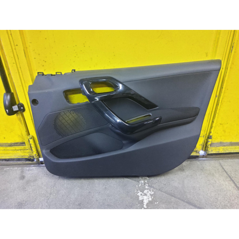 Pannello anteriore destro PEUGEOT 208 Serie dal 12 al 19