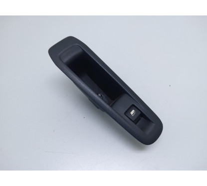 Pulsantiera Posteriore Destra PEUGEOT 308 SW dal 15 al 17 - 904841 - 904841