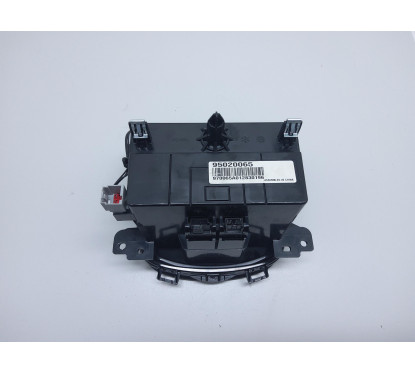 Console centrale con comandi clima e radio CHEVROLET Orlando 1° Serie