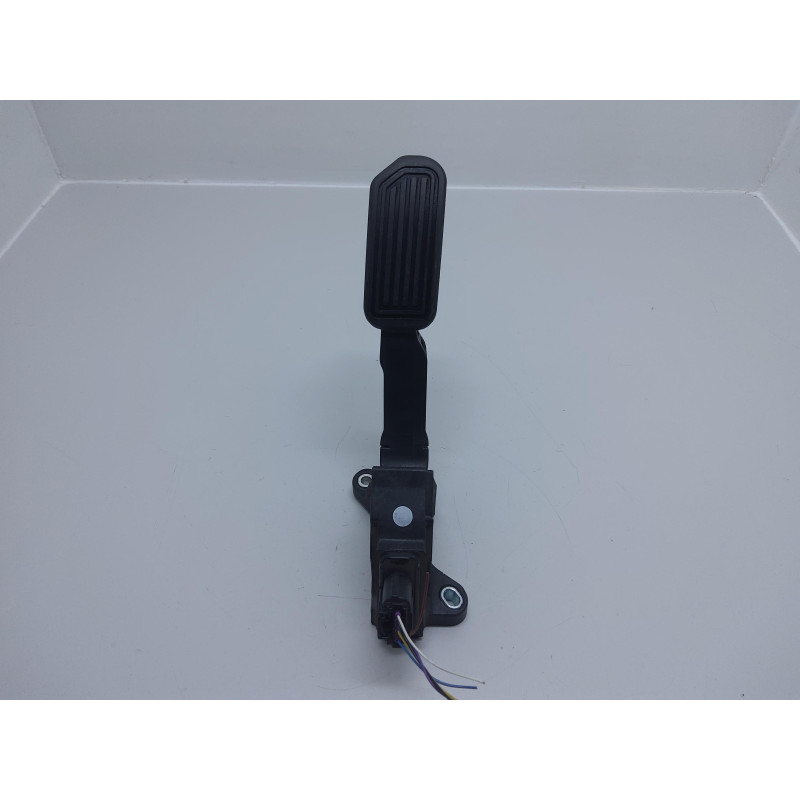 Pedale acceleratore TOYOTA Auris Station Wagon E180 dal 13 al 18
