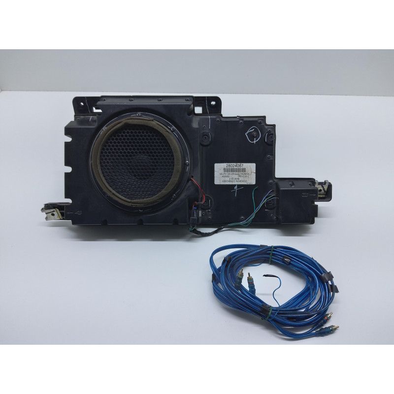 Subwoofer HUMMER H3 SUV