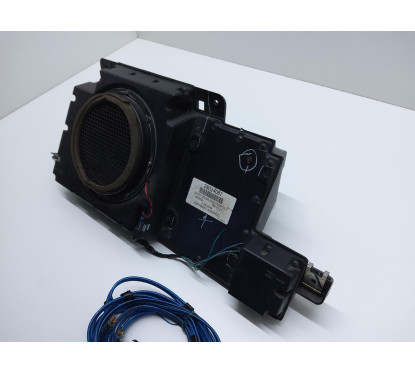 Subwoofer HUMMER H3 SUV