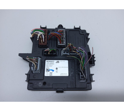 Body Computer RENAULT Captur Serie - 1169786 - 1169786