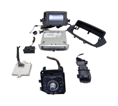 Kit Navigatore RENAULT Megane III Grand Tour dal 08 al 15 - 1419379 - 1419379