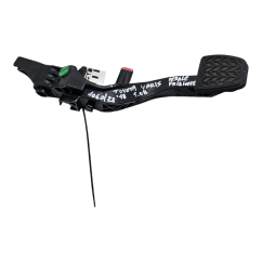 Pedale frizione TOYOTA Yaris Serie dal 17 al 20 - 1530103 - 1530103