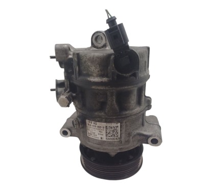 Compressore A/C VOLKSWAGEN Golf 7 Berlina dal 12 - 5Q0820803G - 2618069