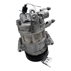 Compressore A/C VOLKSWAGEN Golf 7 Berlina dal 12 - 5Q0816803B - 1585454