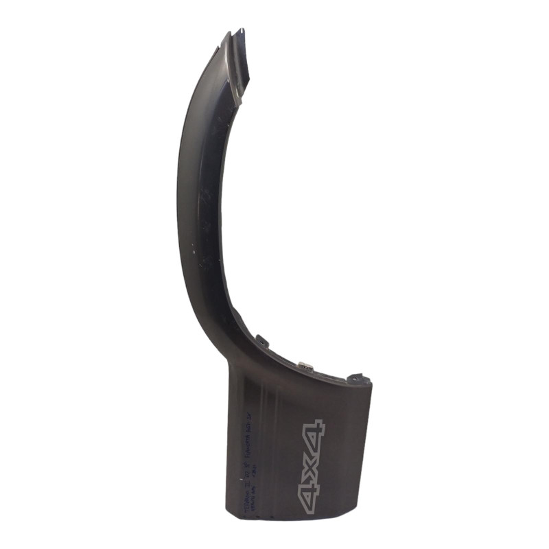 Modanatura arco ruota posteriore SX NISSAN Terrano 4° Serie