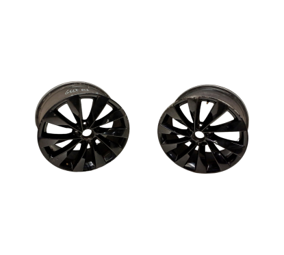 Cerchi in lega VOLKSWAGEN Golf 6 Berlina dal 08 al 12 - 1828392 - 1828392