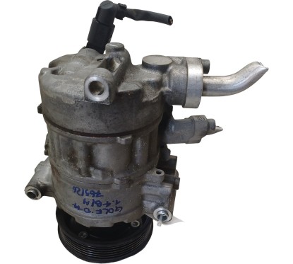 Compressore A/C VOLKSWAGEN Golf 7 Berlina dal 12 - 5Q0816803 - 3524086