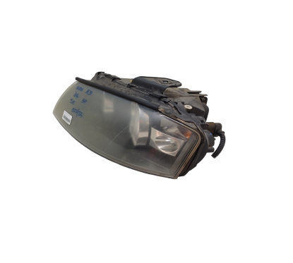 Faro Anteriore Sinistro AUDI A3 Serie 8P1 dal 05 al 08