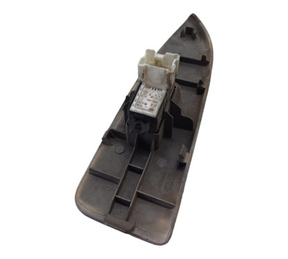 Pulsantiera Anteriore Destra NISSAN Cabstar F24M dal 06 al 13