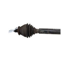 Semiasse anteriore destro AUDI A1 Serie 8X1 dal 10 al 14 - 6R0407762A - 3537161