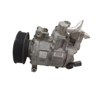 Compressore A/C VOLKSWAGEN Golf 6 Berlina dal 08 al 12 - 1K0820859T - 2283407