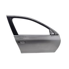 Portiera anteriore Destra SKODA Octavia S.Wagon 5° Serie 5E5 dal 16 al 20 - 5E0831052B - 2327490