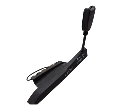 Aggancio cintura di sicurezza ant sx OPEL Astra J Sports Tourer dal 10 al 15