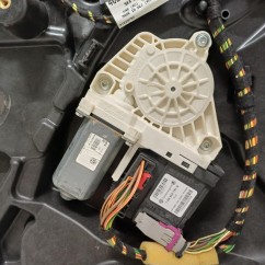 Alzacristallo elettrico ant. SX VOLKSWAGEN Golf 6 Berlina dal 08 al 12 - 5K0837461D / 1K0959701AGZ14 - 3551392