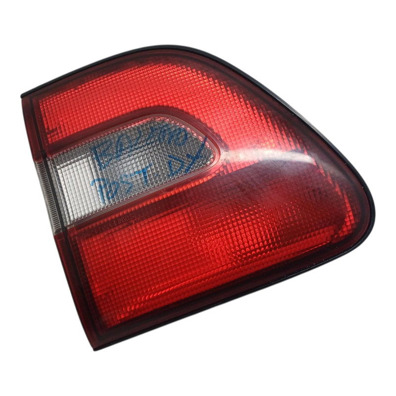 Stop Posteriore Destro Integrato nel Portello SUZUKI Baleno S. Wagon