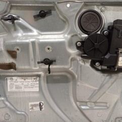 Alzacristallo elettrico ant. SX VOLKSWAGEN Polo 4° Serie