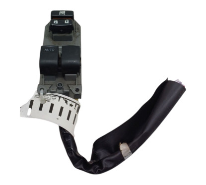 Pulsantiera Anteriore Sinistra TOYOTA Verso S P120 dal 10 al 16 - 8482052460 - 2434449