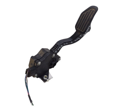Pedale acceleratore TOYOTA Verso S P120 dal 10 al 16