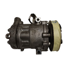 Compressore A/C OPEL Corsa C 3P 1° Serie - GM 24461719 - 2741344