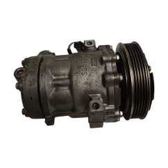 Compressore A/C OPEL Tigra TwinTop - GM24461719 - 2742377