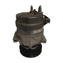 Compressore A/C RENAULT Megane ll Serie dal 02 al 06 - 1135289 - 2727798