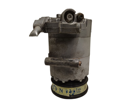 Compressore A/C FORD Fiesta 6° Serie - AV11-19D629-BC - 2726178