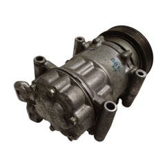 Compressore A/C RENAULT Twingo II serie dal 07 al 14 - 8200819568 - 2744777