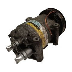 Compressore A/C RENAULT Megane S. Wagon Serie dal 02 al 06 - 8200316164 - 2743118