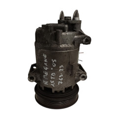Compressore A/C RENAULT Megane S. Wagon Serie dal 02 al 06 - 8200316164 - 2743118