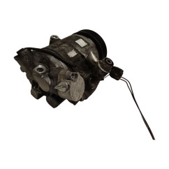 Compressore A/C VOLKSWAGEN Polo 4° Serie - 447180-7293 - 2750879