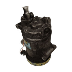 Compressore A/C RENAULT Scenic Serie dal 03 al 09 - 8200316164 - 2743014